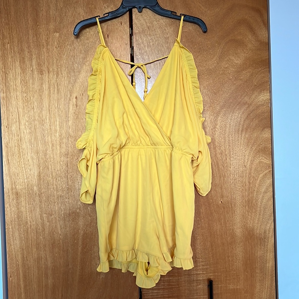 GB Dillards Yellow Romper